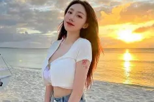 看到方媛在综艺里耍大牌袁咏仪嫌弃的眼神装都不装一下