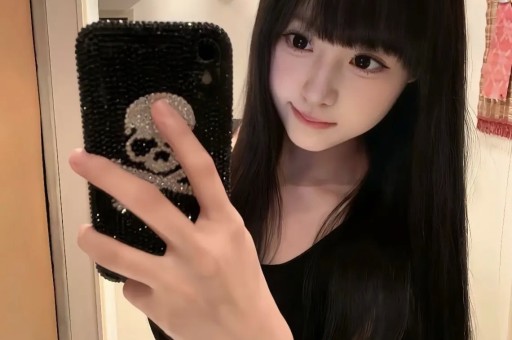 国家一级演员陈小艺被曝多次出轨！丈夫坐轮椅她深夜幽会小鲜肉病重丈夫反替她辟谣：这婚姻比狗血剧还离谱