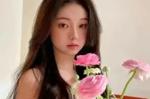 “耍大牌”被富婆贴脸开大口碑下滑是真性情还是低情商？